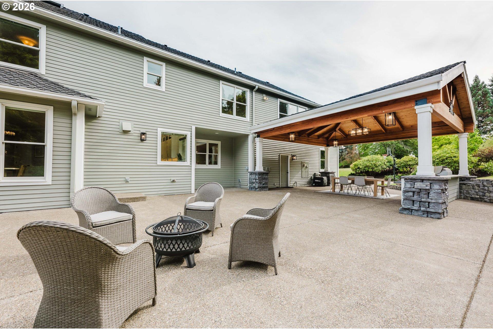 6299 Southwest Meridian Way Tualatin, OR 97062 - Photo 42 of 47 Backyard