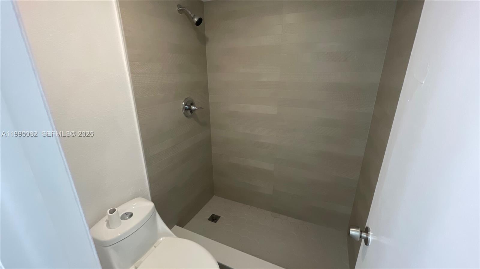 10801 Southwest 109th Court, Unit D108 Miami, FL 33176 - Photo 14 of 18