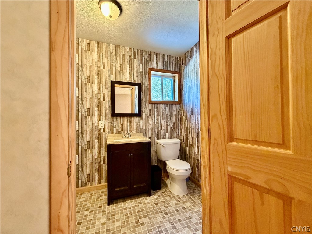 6550 River Road Watson, NY 13367 - Photo 29 of 48 Primary bathroom