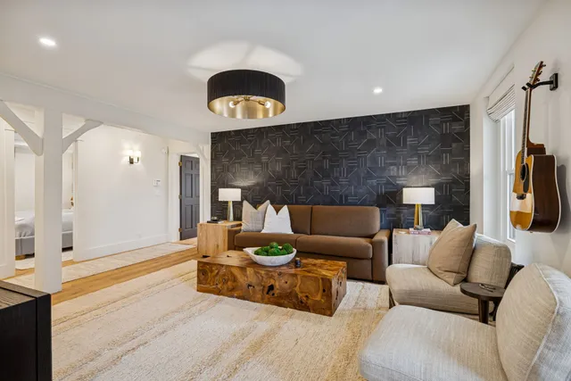 $19,990,000 | 6677 Leipers Creek Road, Columbia, TN 38401