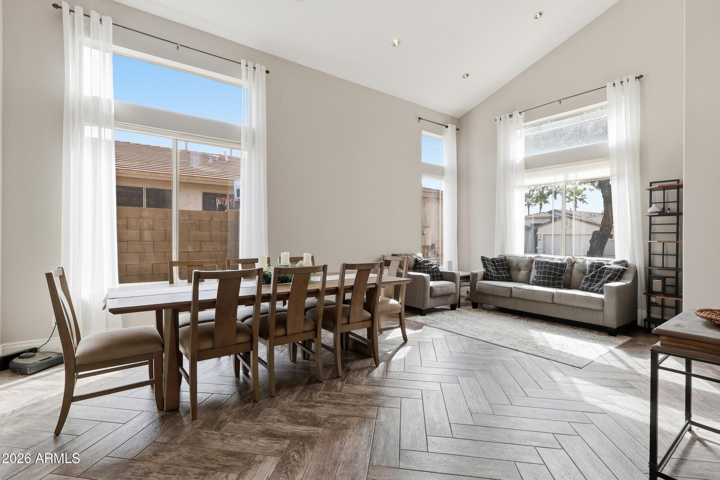 1834 West Nighthawk Way Phoenix, AZ 85045 - Photo 15 of 52 9_img_6434