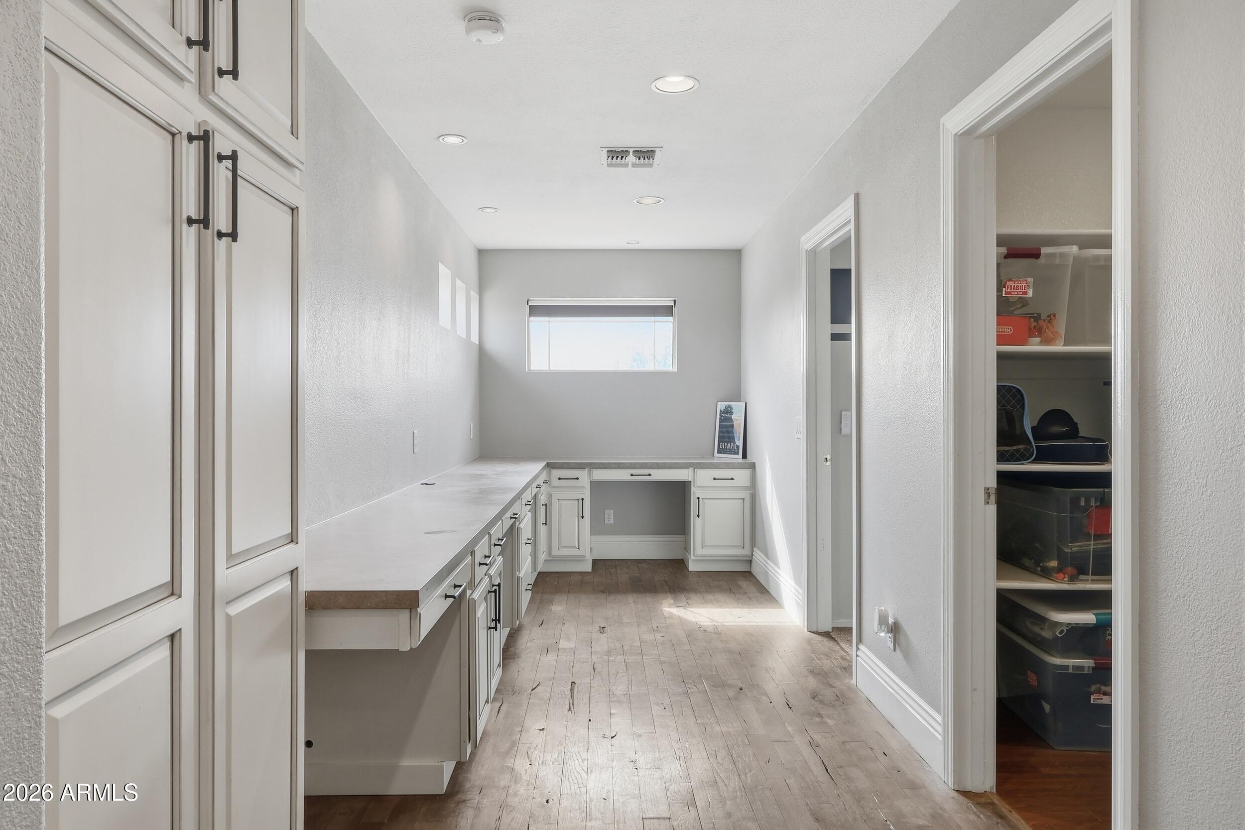 1834 West Nighthawk Way Phoenix, AZ 85045 - Photo 29 of 52 38_img_6494