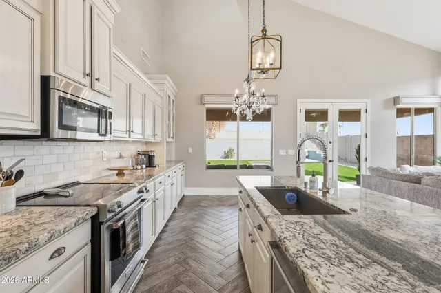 $742,000 | 1834 West Nighthawk Way, Phoenix, AZ 85045