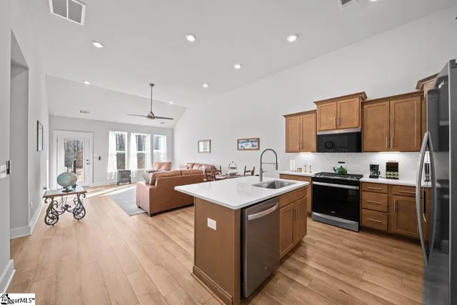 $382,900 | 327 Grange Vly Lane, Central, SC 29630