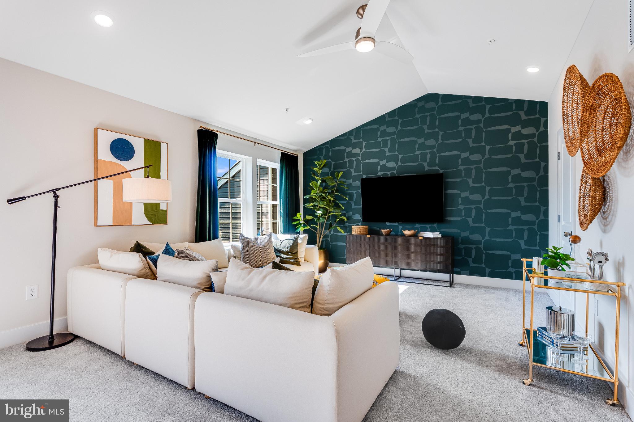 1816 Parham Way Windsor Mill, MD 21244 - Photo 2 of 8 Recreation Room