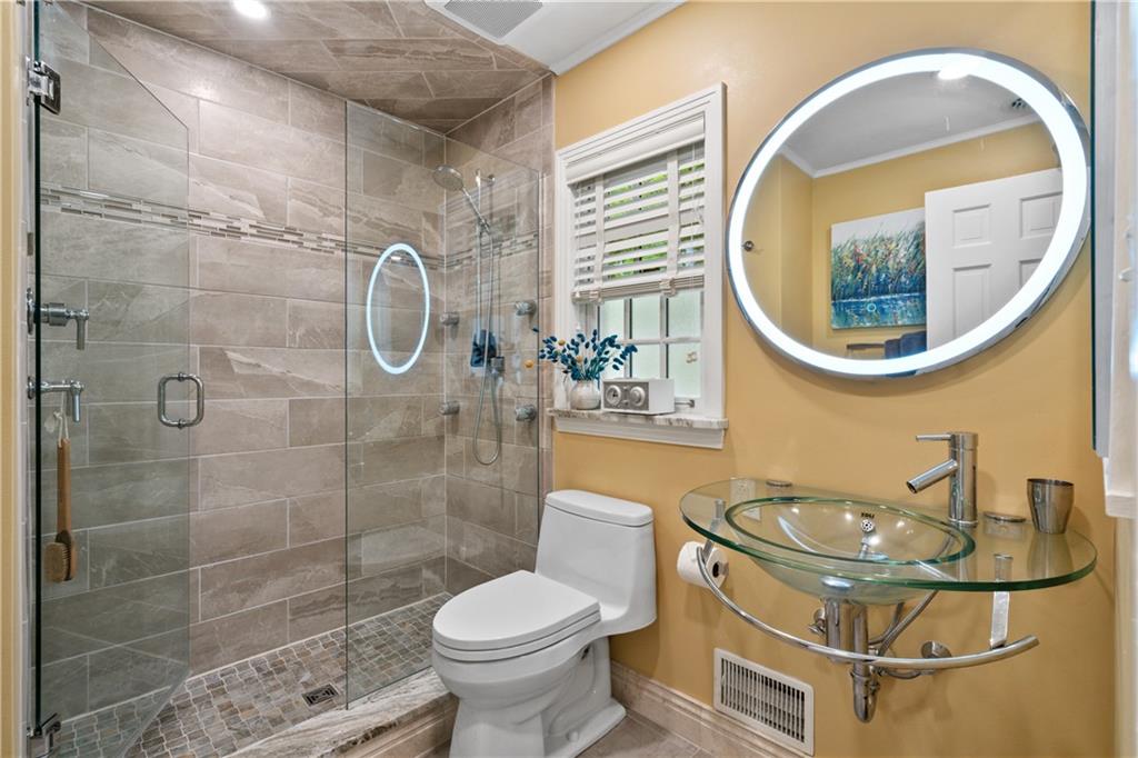 427 Coventry Road Pittsburgh, PA 15213 - Photo 19 of 36