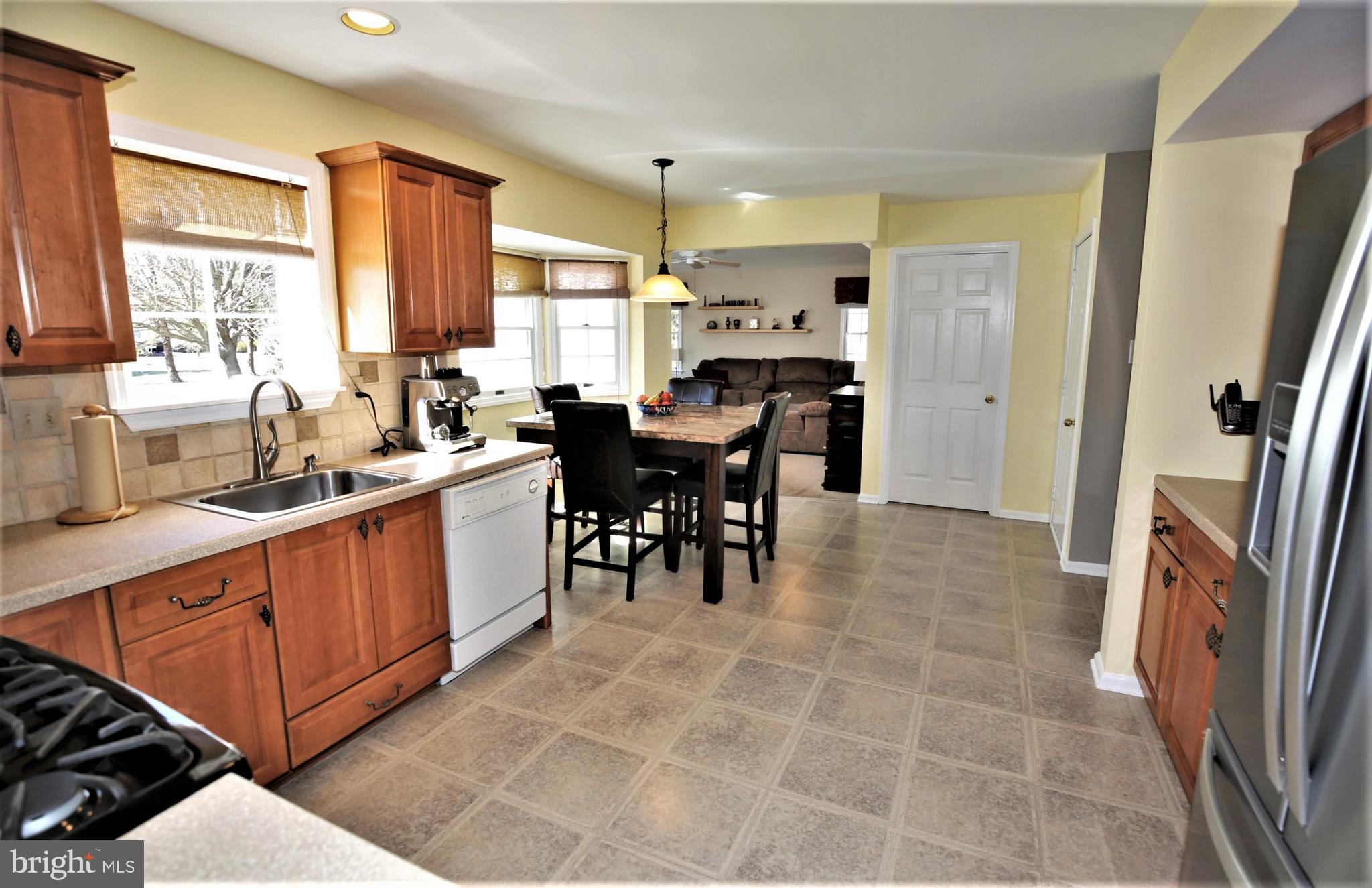 67 Amberfield Road Robbinsville, NJ 08691 - Photo 16 of 60