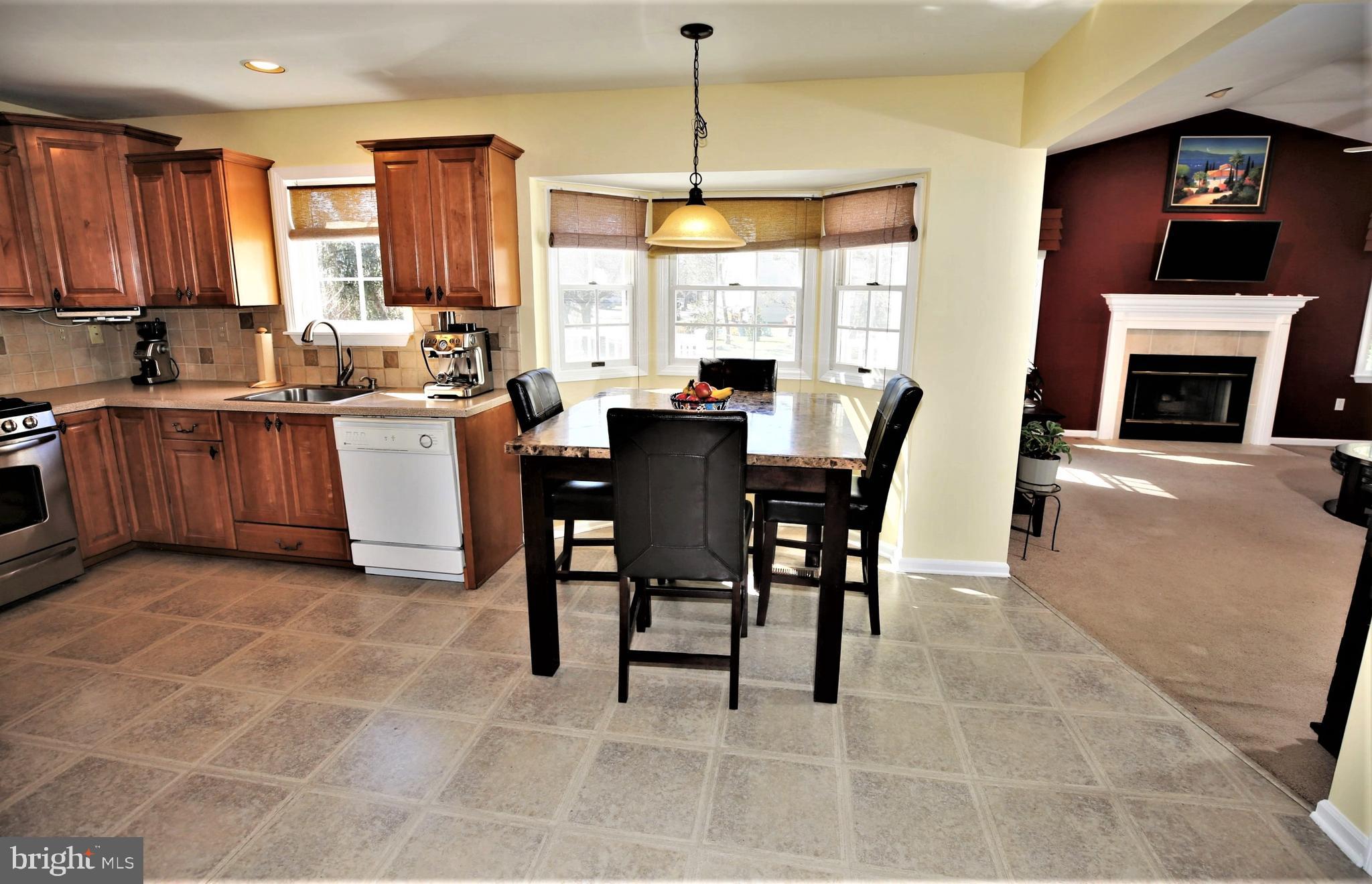 67 Amberfield Road Robbinsville, NJ 08691 - Photo 18 of 60