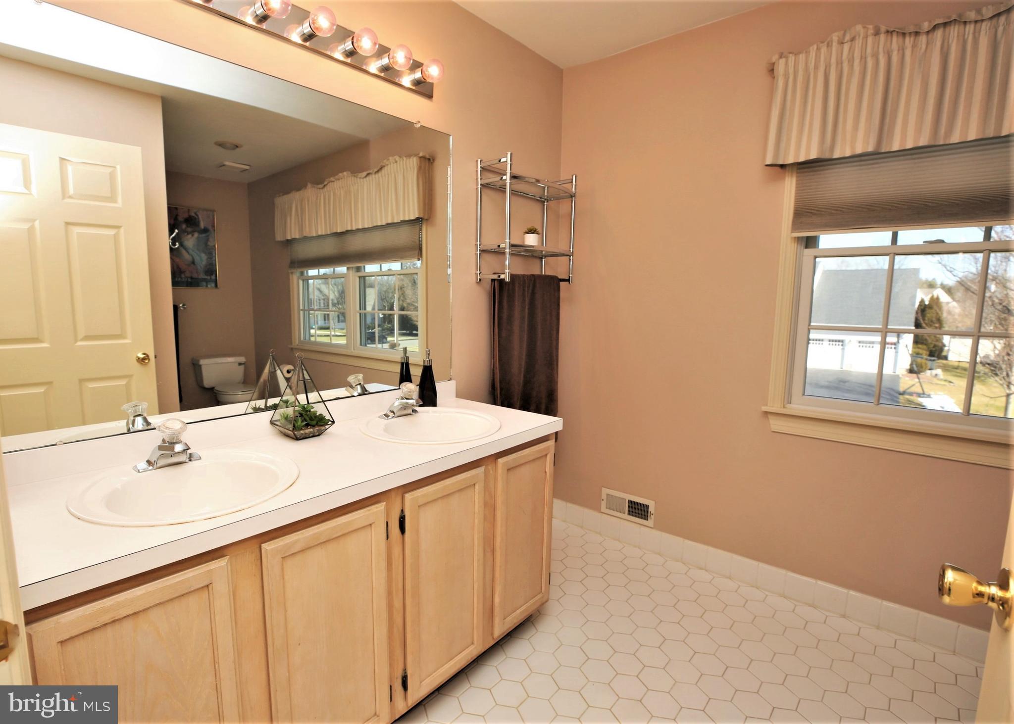 67 Amberfield Road Robbinsville, NJ 08691 - Photo 37 of 60