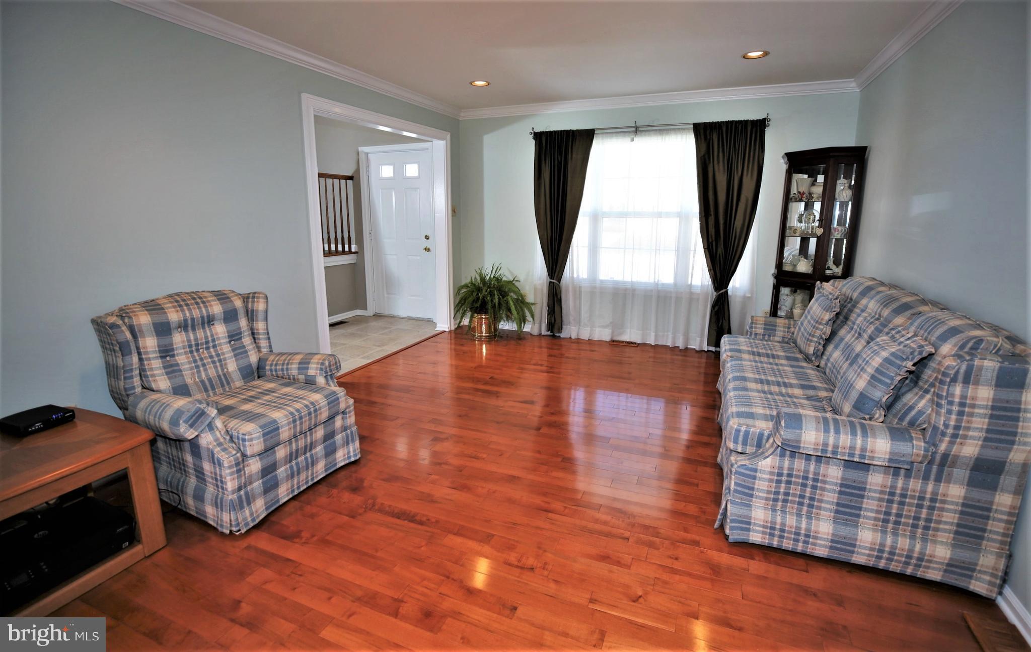 67 Amberfield Road Robbinsville, NJ 08691 - Photo 7 of 60