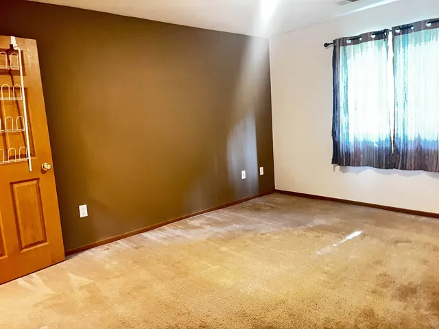 $950,000 | 590 Kelvington Drive, Sun Prairie, WI 53590