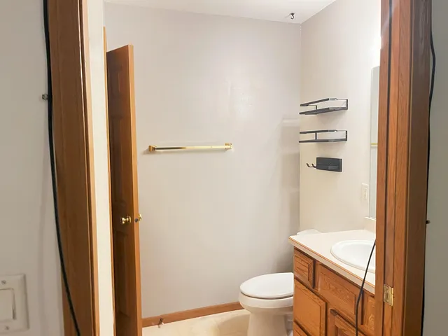 $950,000 | 590 Kelvington Drive, Sun Prairie, WI 53590