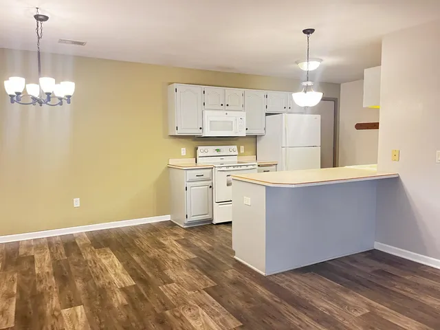 $950,000 | 590 Kelvington Drive, Sun Prairie, WI 53590