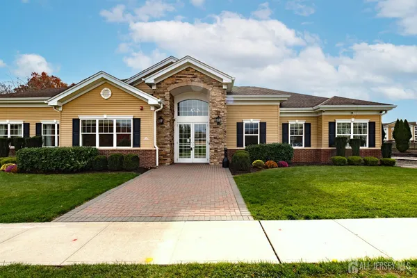 $2,500 | 541 East Celebration Way, South Plainfield, NJ 07080