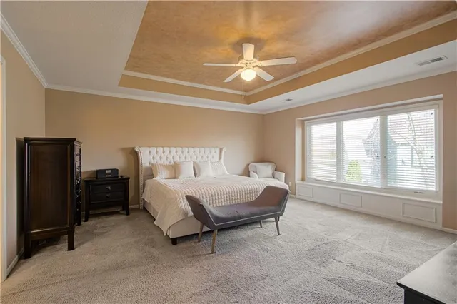 $540,000 | 304 Northeast Hidden Valley Way, Lee's Summit, MO 64064