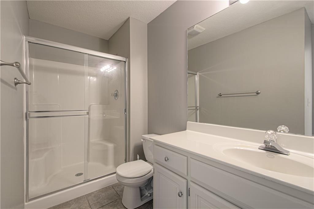 304 Northeast Hidden Valley Way Lee's Summit, MO 64064 - Photo 23 of 39