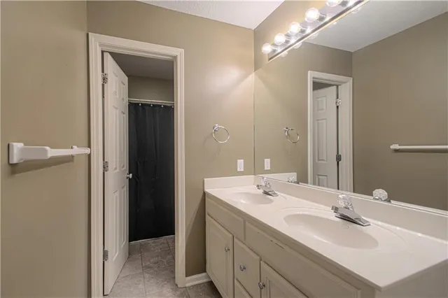 $540,000 | 304 Northeast Hidden Valley Way, Lee's Summit, MO 64064