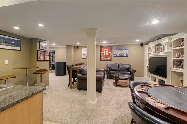 $540,000 | 304 Northeast Hidden Valley Way, Lee's Summit, MO 64064