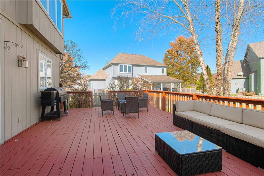 304 Northeast Hidden Valley Way Lee's Summit, MO 64064 - Photo 35 of 39