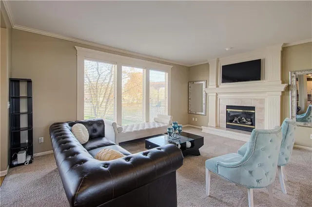 $540,000 | 304 Northeast Hidden Valley Way, Lee's Summit, MO 64064