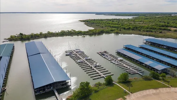 $1,750,000 | 920 Waters Edge, Sanger, TX 76266