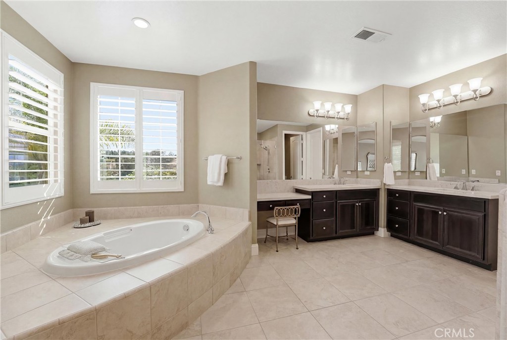 1128 Ocean Ridge Court Oceanside, CA 92056 - Photo 13 of 26