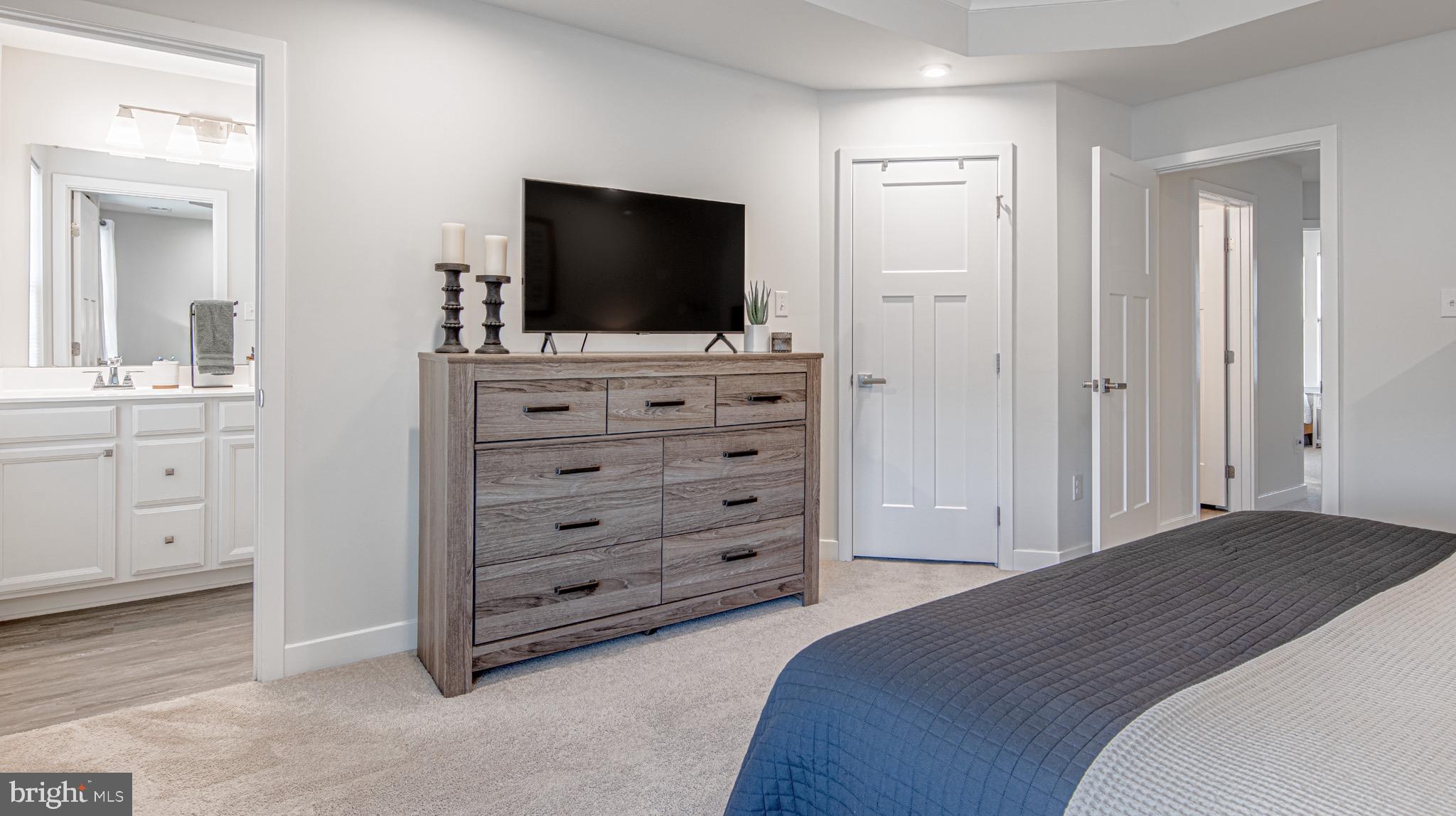 105 Spire Place Sewell, NJ 08080 - Photo 13 of 20