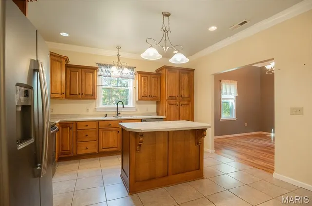 $337,500 | 1981 Ripley Route, Doniphan, MO 63935