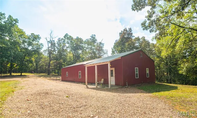 $337,500 | 1981 Ripley Route, Doniphan, MO 63935