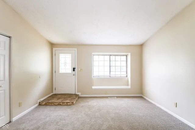 $2,250 | 6523 Woodmere Circle, Indianapolis, IN 46260