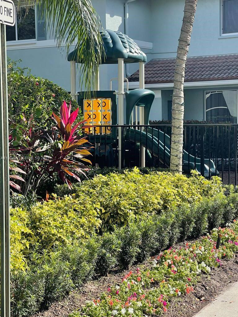 3550 Oleander Terrace Riviera Beach, FL 33404 - Photo 18 of 20