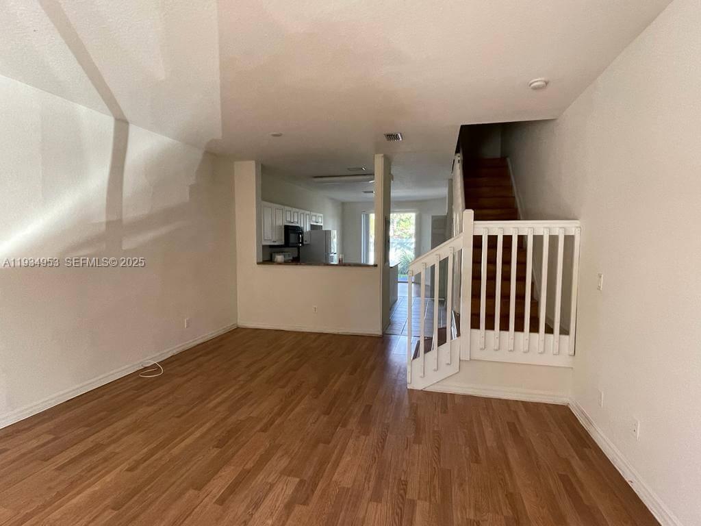 3550 Oleander Terrace Riviera Beach, FL 33404 - Photo 3 of 20