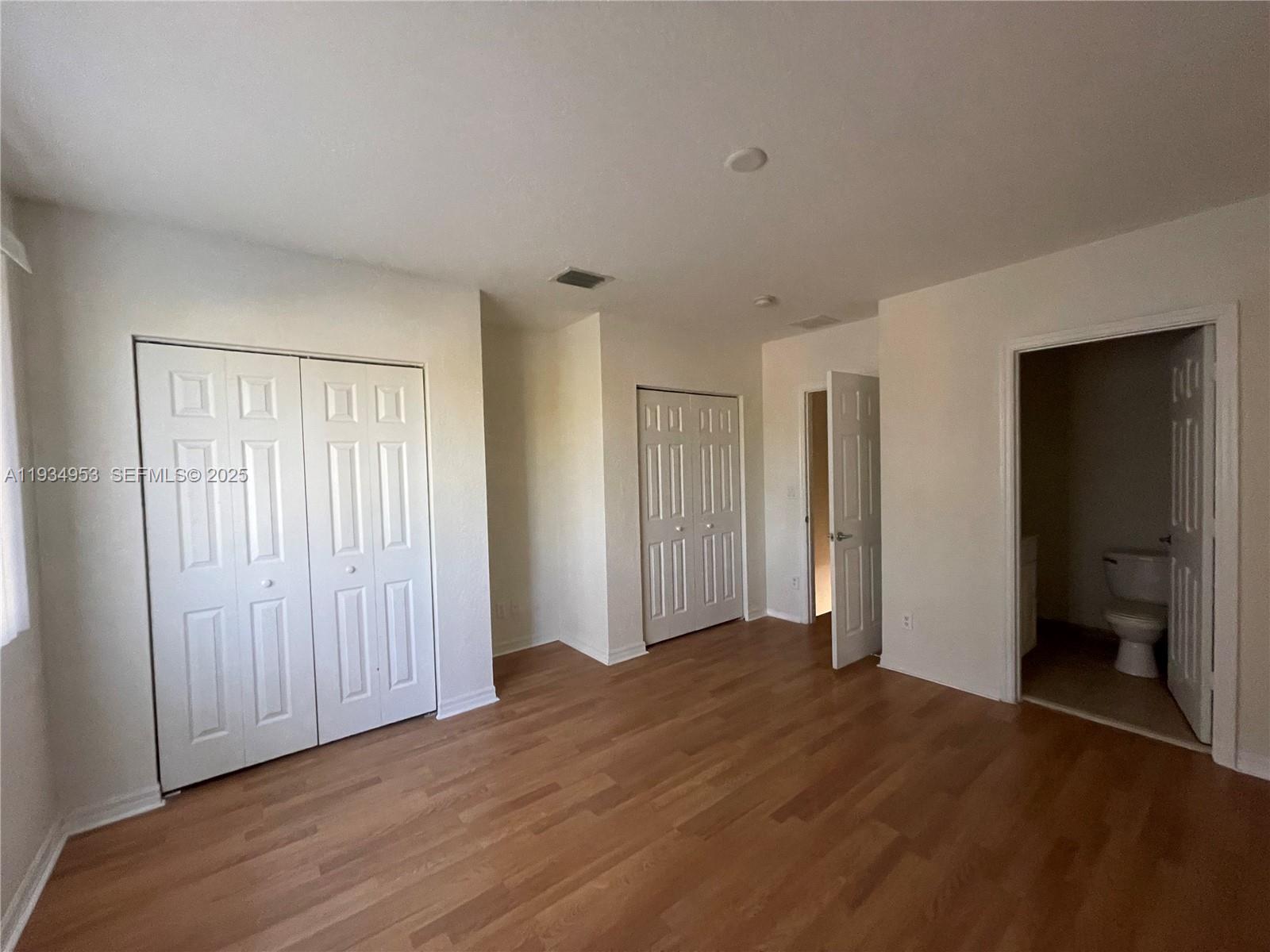 3550 Oleander Terrace Riviera Beach, FL 33404 - Photo 10 of 20