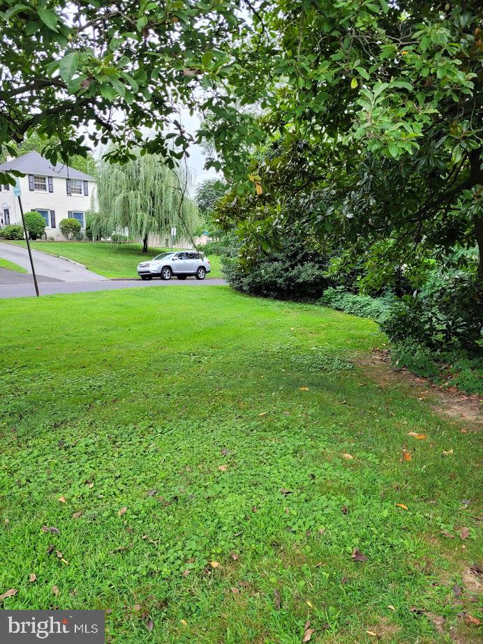 733 Fairfield Road Glenside, PA 19038 - Photo 4 of 24 Gallery Image 4