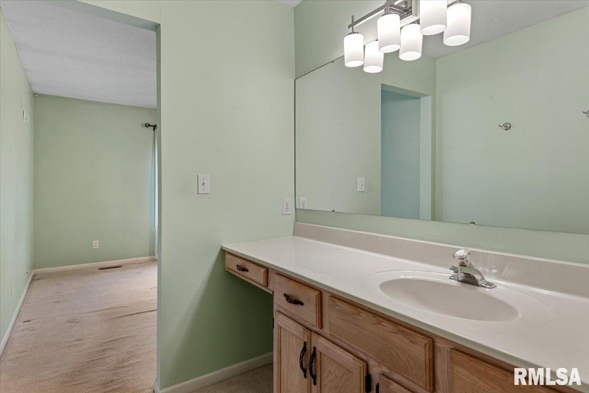 1805 Wren Drive Springfield, IL 62703 - Photo 17 of 28