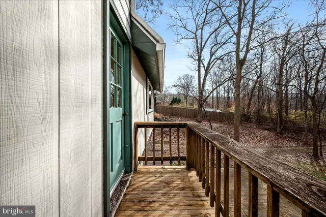 $590,000 | 179 River Park Lane, Bluemont, VA 20135