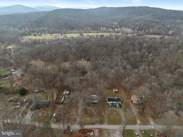 $590,000 | 179 River Park Lane, Bluemont, VA 20135