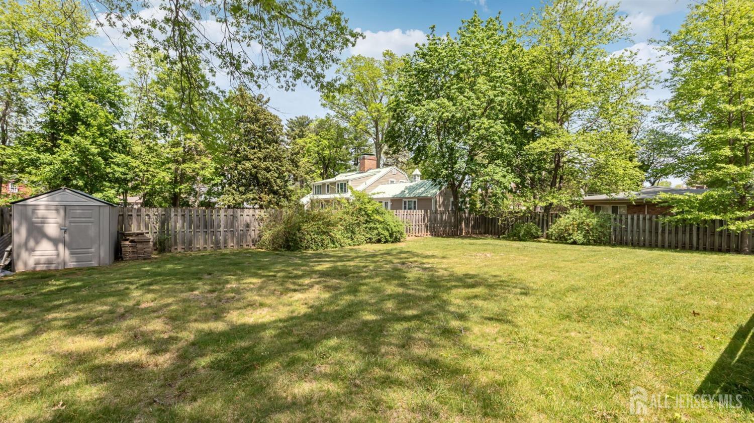 412 Parkside Road Plainfield, NJ 07060 - Photo 26 of 28 Gallery Image 26