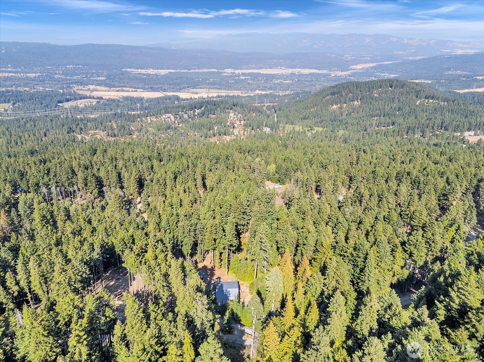 21 Grange Springs Road Cle Elum, WA 98922 - Photo 18 of 31 a view of city and green space