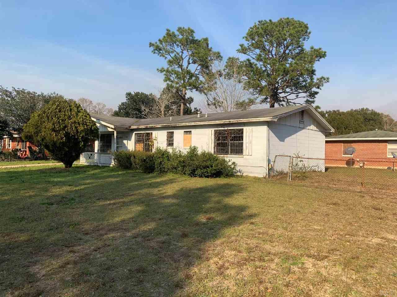 6400 Wagner Road Pensacola, FL 32505 - Photo 2 of 3 Gallery Image 2