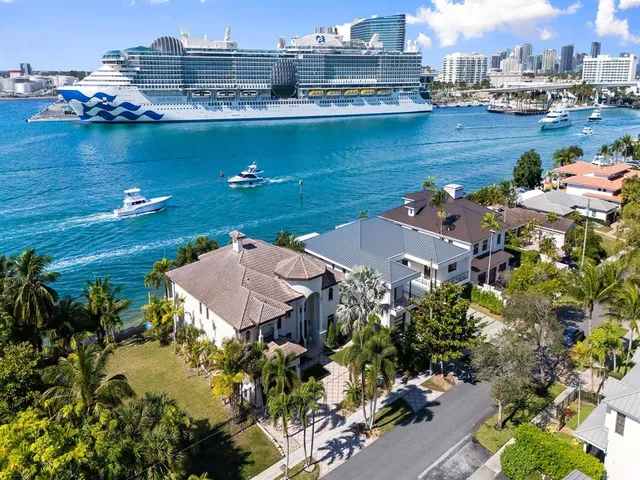 $6,950,000 | 1965 Southeast 21st Avenue, Fort Lauderdale, FL 33316