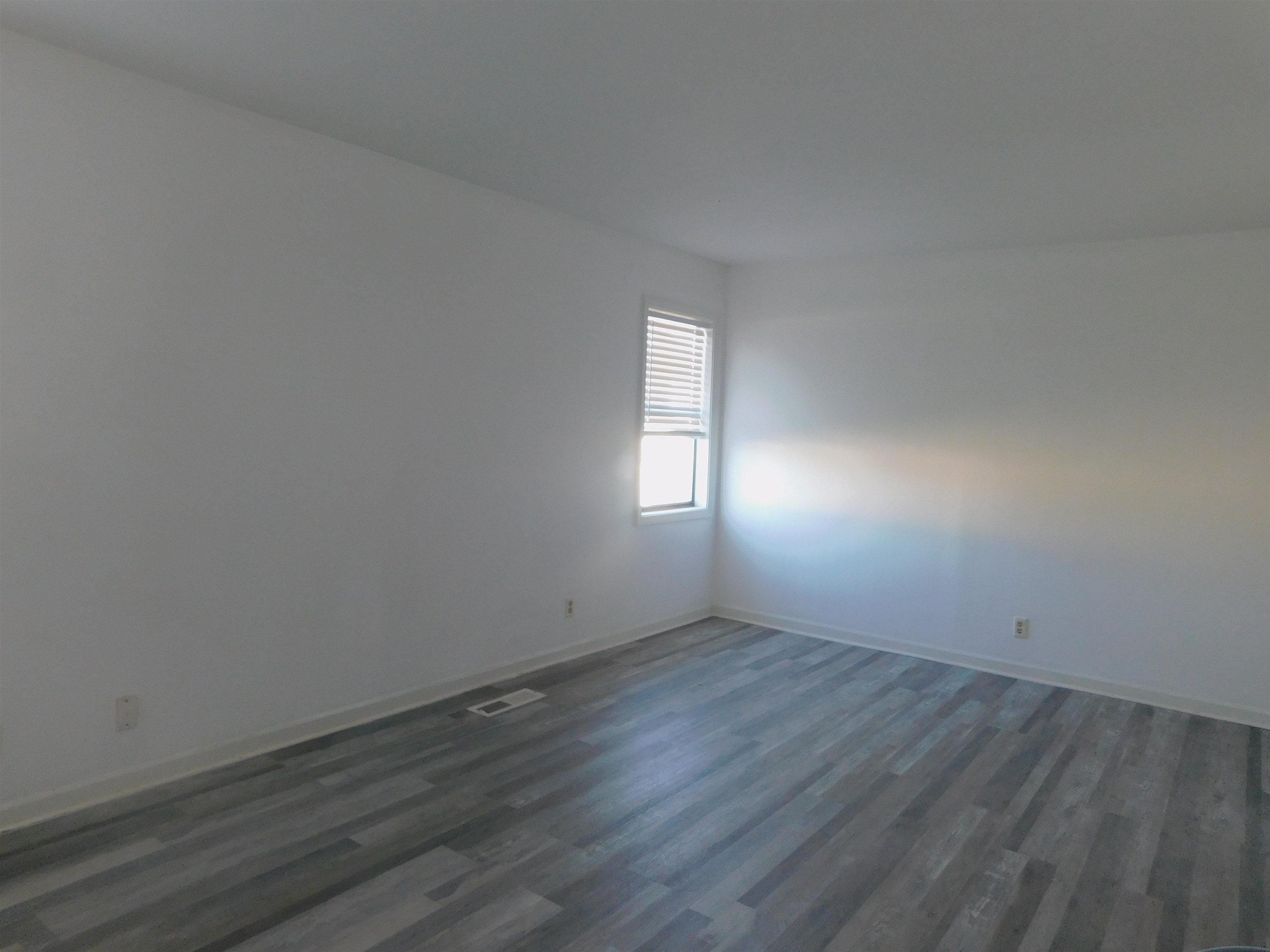 801 Burcale Rd Circle, Unit COURTYARD K6 Myrtle Beach, SC 29579 - Photo 13 of 16