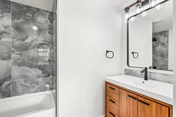 $3,200 | 1505 Northeast 30th Street, Pompano Beach, FL 33064