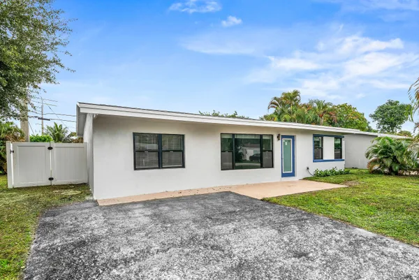 $3,200 | 1505 Northeast 30th Street, Pompano Beach, FL 33064