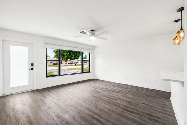 $3,200 | 1505 Northeast 30th Street, Pompano Beach, FL 33064