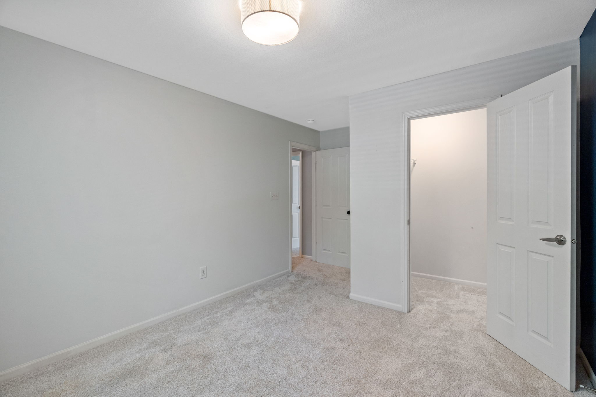 11201 Delight Creek Road Fishers, IN 46038 - Photo 17 of 34 Gallery Image 17