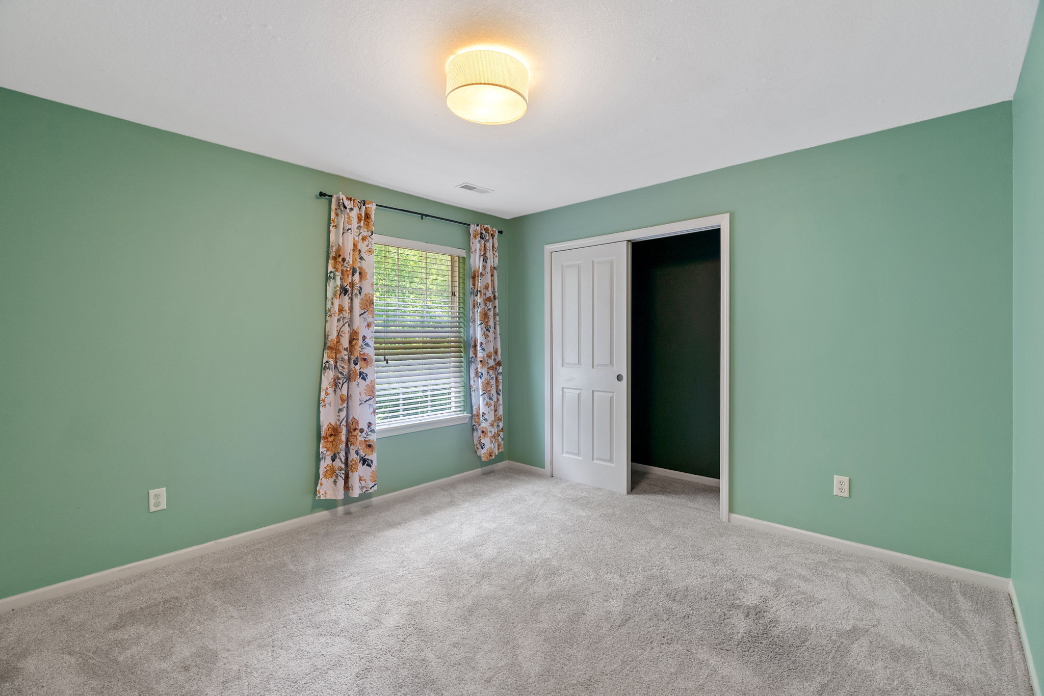 11201 Delight Creek Road Fishers, IN 46038 - Photo 18 of 34 Gallery Image 18
