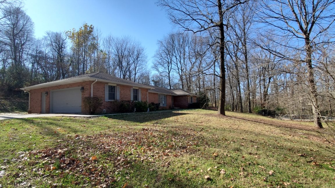 2177 West Eble Road Boonville, IN 47601 - Photo 5 of 31 Gallery Image 5