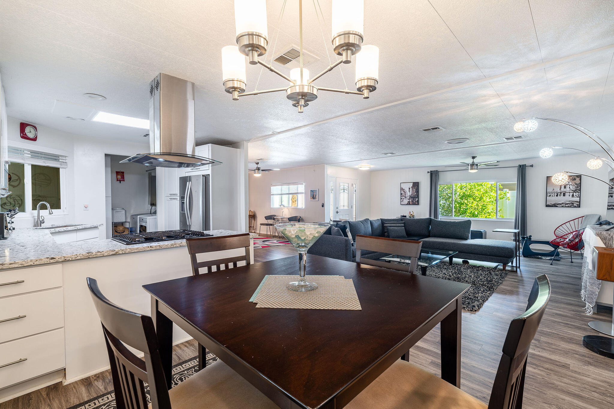 69 Rio Street Rancho Mirage, CA 92270 - Photo 17 of 72 Dining area