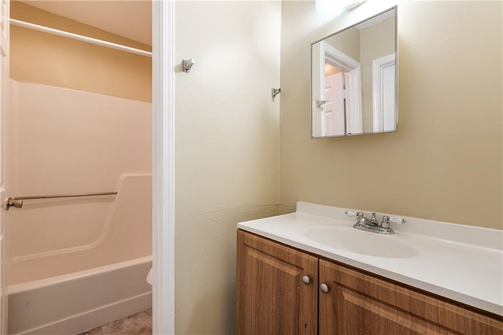 1052 Eli Court Gretna, LA 70056 - Photo 12 of 15